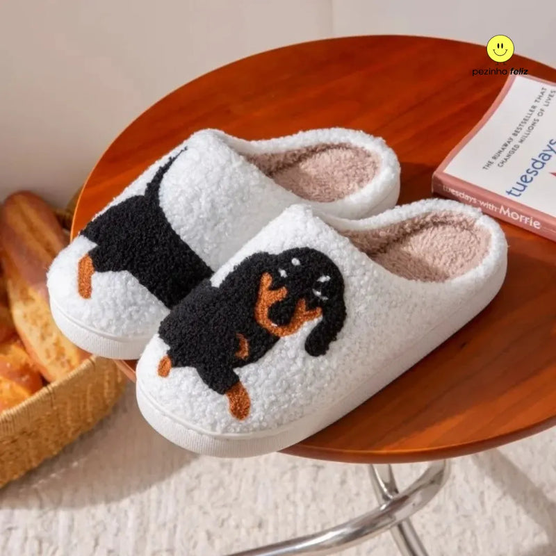 Pantufa Cachorro Linguicinha