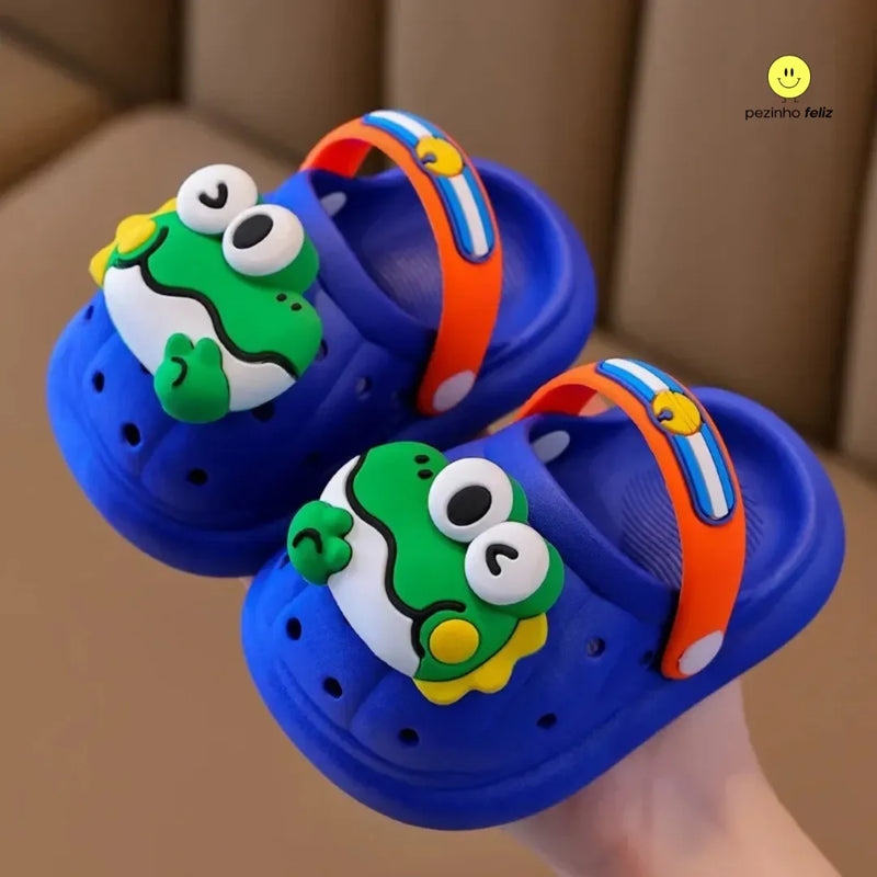 Crocs infantil com bichinhos divertidos