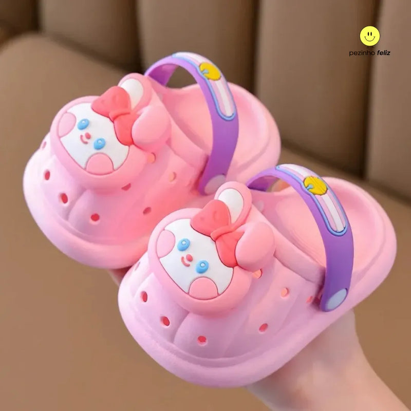 Crocs infantil com bichinhos divertidos