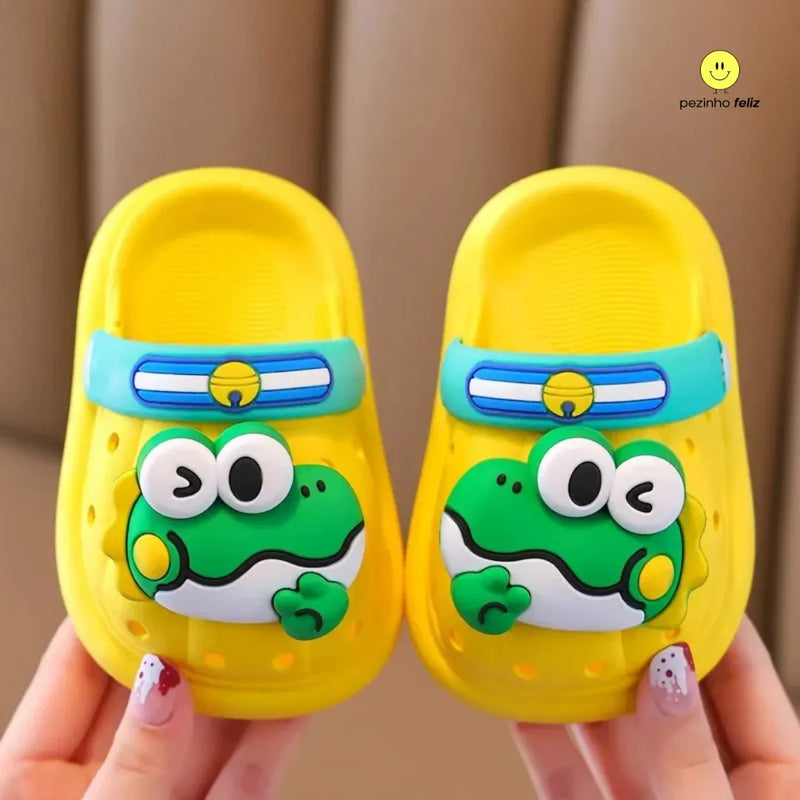 Crocs infantil com bichinhos divertidos