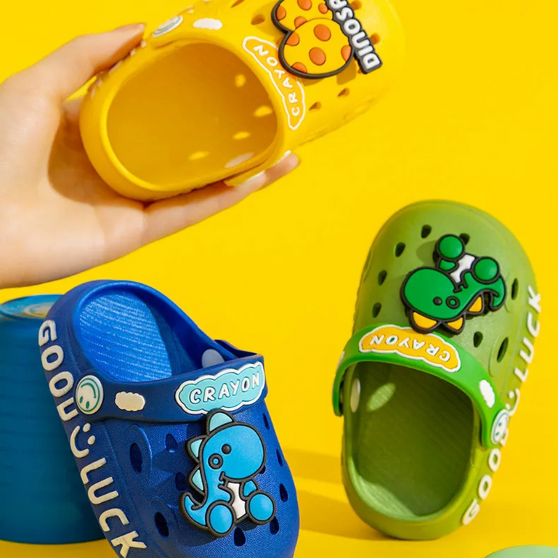 Chinelo infantil colorido Dinosssauro